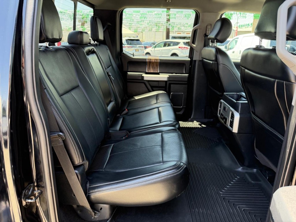 Ford F-150 Vehicle Full-screen Gallery Image 42
