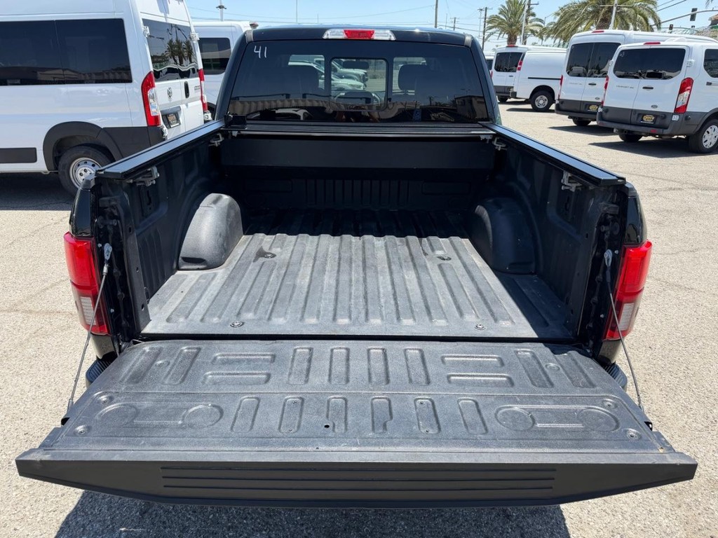 Ford F-150 Vehicle Full-screen Gallery Image 55