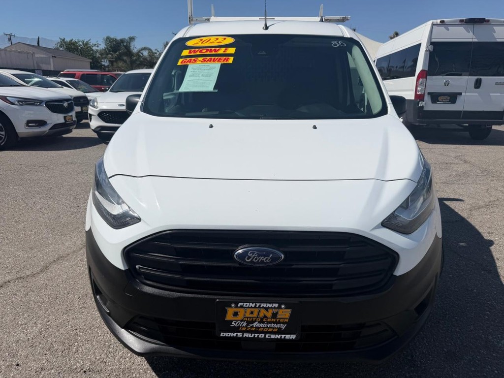 Ford Transit Connect Vehicle Full-screen Gallery Image 15