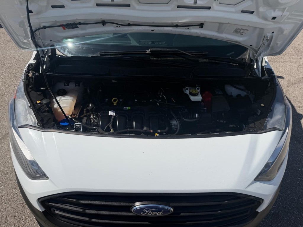 Ford Transit Connect Vehicle Full-screen Gallery Image 43