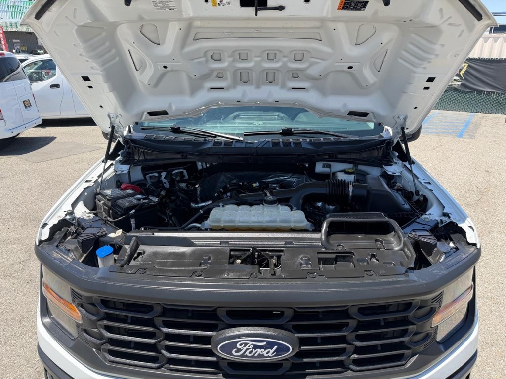 Ford F-150 Vehicle Full-screen Gallery Image 50