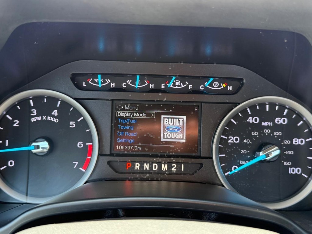 Ford F-250 Vehicle Full-screen Gallery Image 29