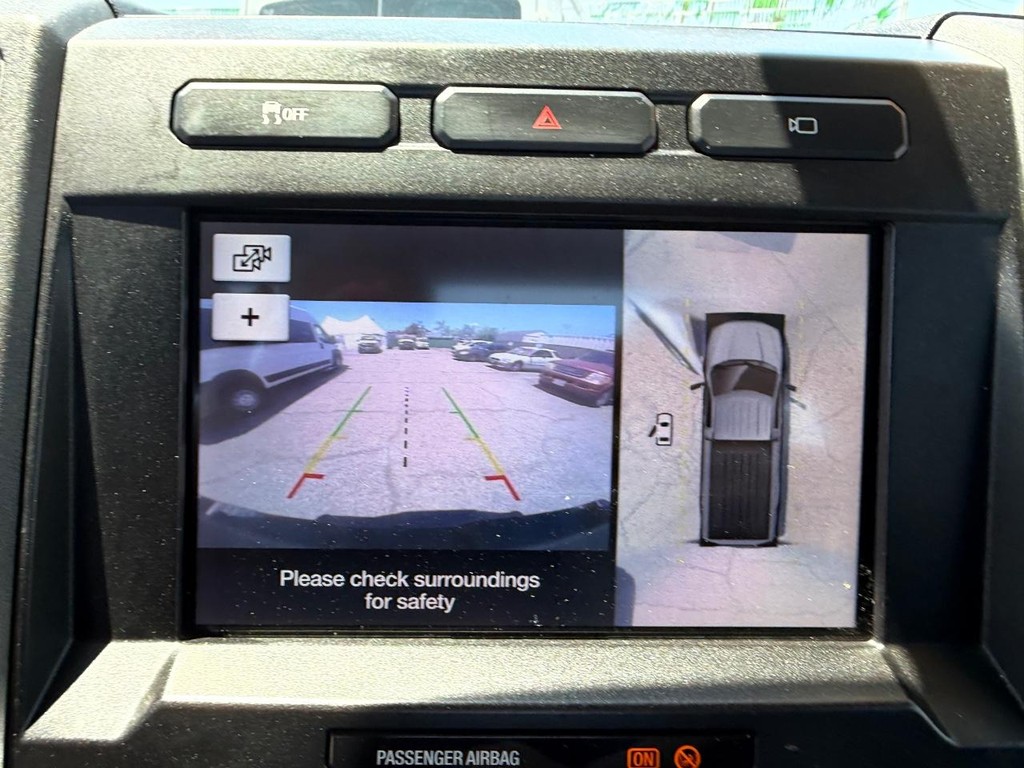 Ford F-250 Vehicle Full-screen Gallery Image 31