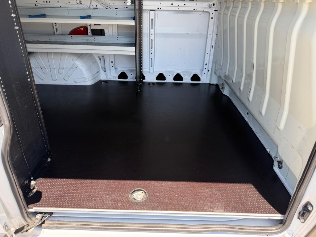 Ram ProMaster Vehicle Full-screen Gallery Image 22
