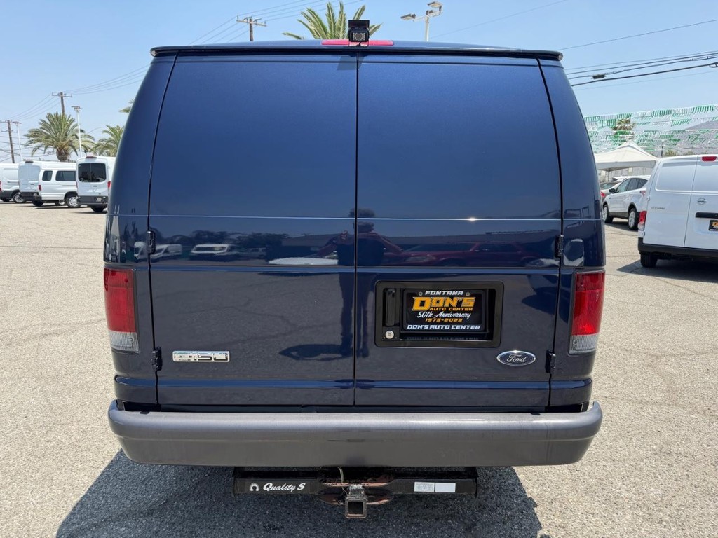 Ford E-150 Cargo Van Vehicle Full-screen Gallery Image 09