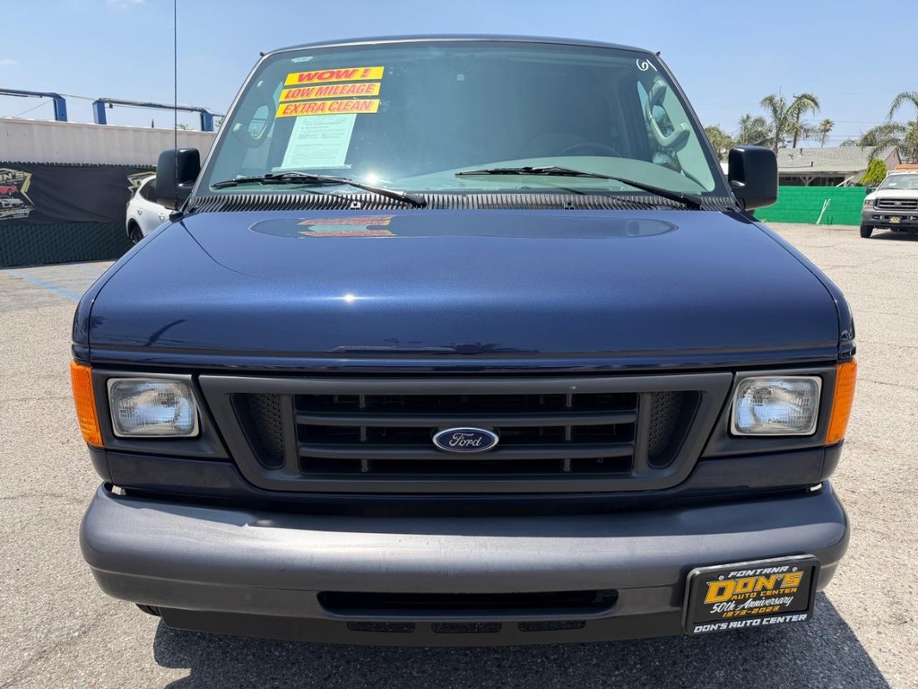 Ford E-150 Cargo Van Vehicle Full-screen Gallery Image 15