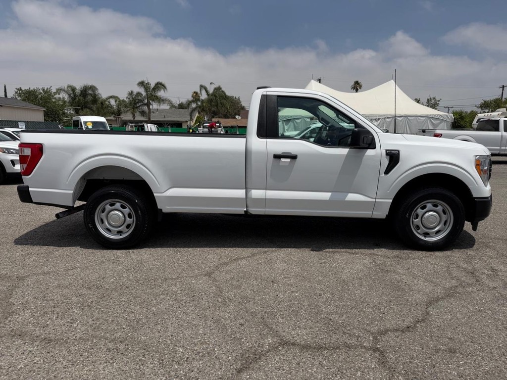 Ford F-150 Vehicle Full-screen Gallery Image 05