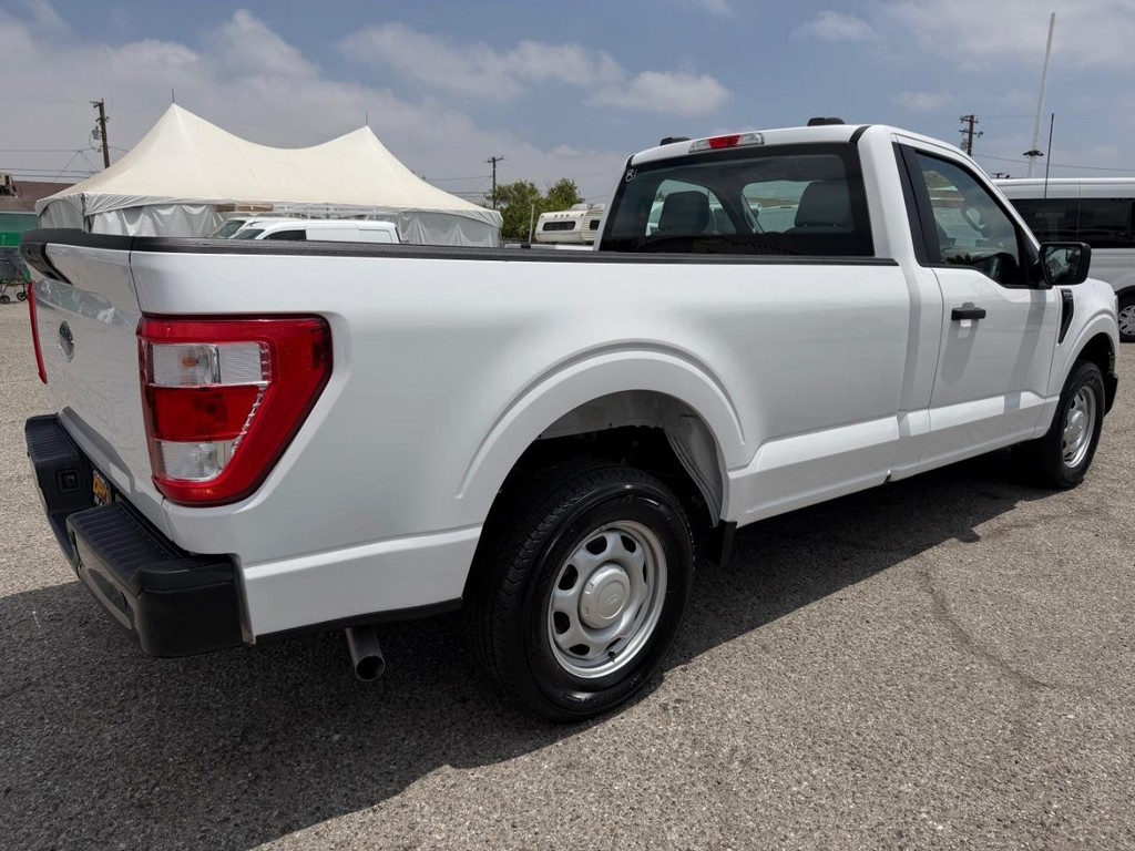 Ford F-150 Vehicle Full-screen Gallery Image 06