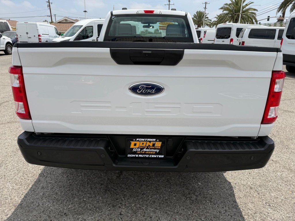Ford F-150 Vehicle Full-screen Gallery Image 08