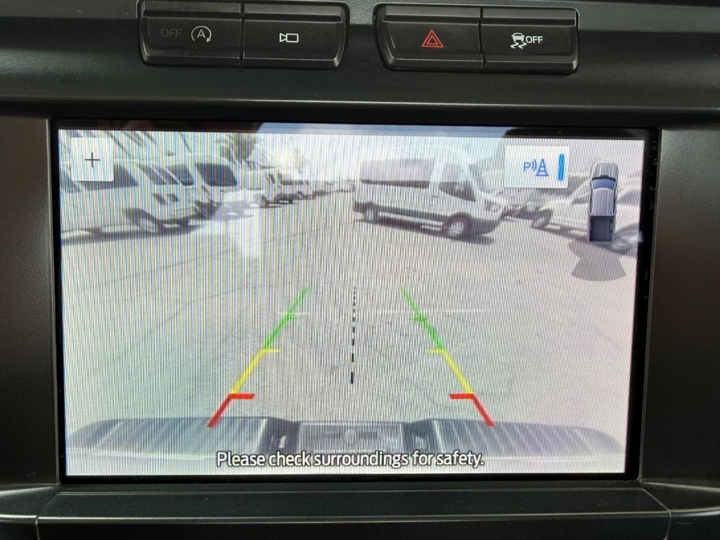 Ford F-150 Vehicle Full-screen Gallery Image 30