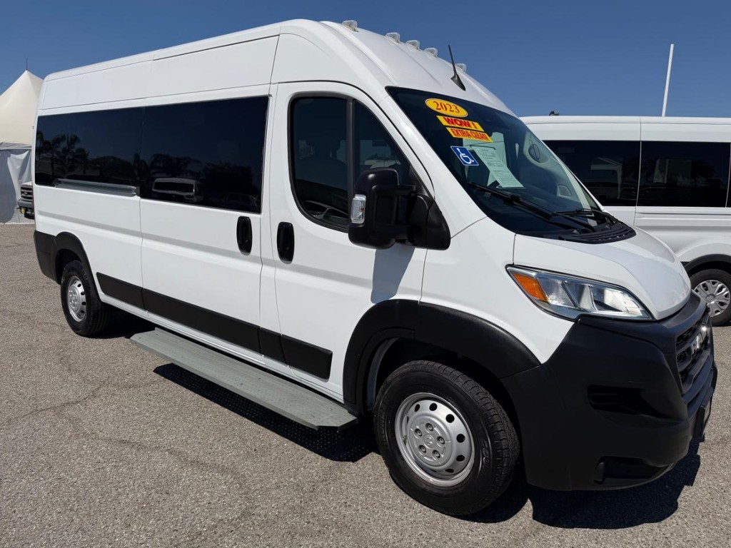 Ram ProMaster Vehicle Full-screen Gallery Image 03