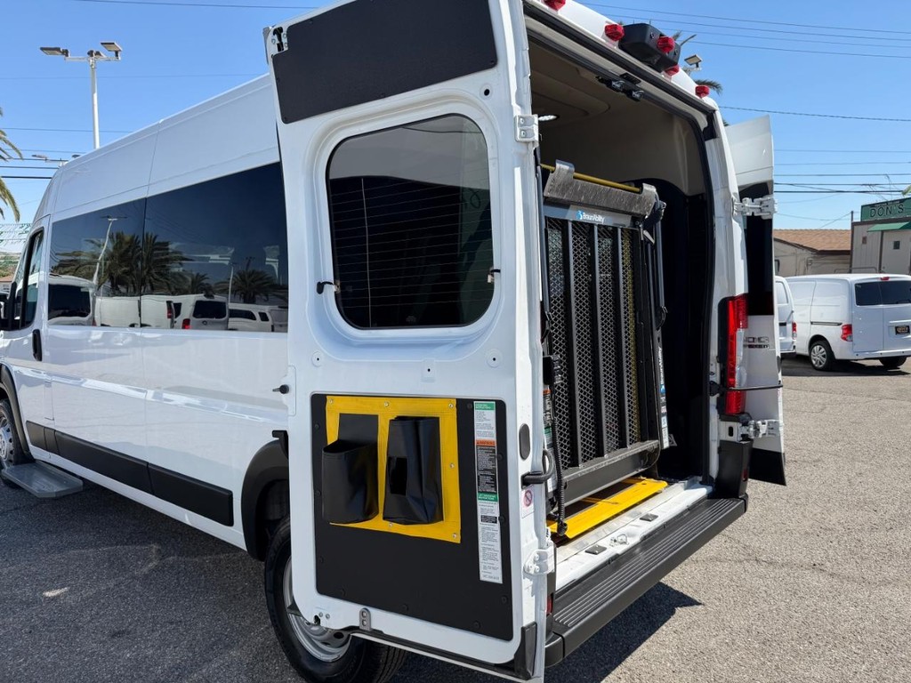 Ram ProMaster Vehicle Full-screen Gallery Image 16