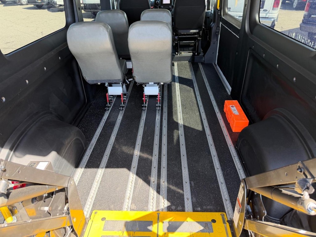 Ram ProMaster Vehicle Full-screen Gallery Image 33