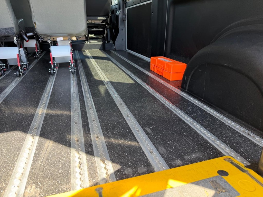 Ram ProMaster Vehicle Full-screen Gallery Image 35