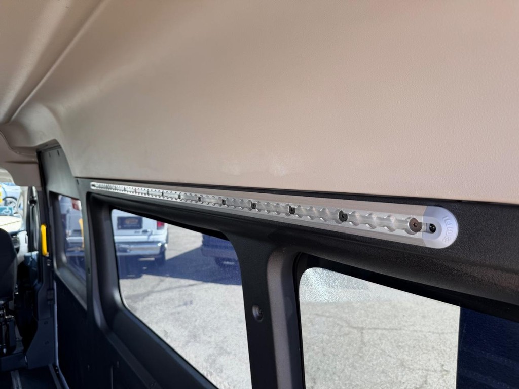 Ram ProMaster Vehicle Full-screen Gallery Image 36