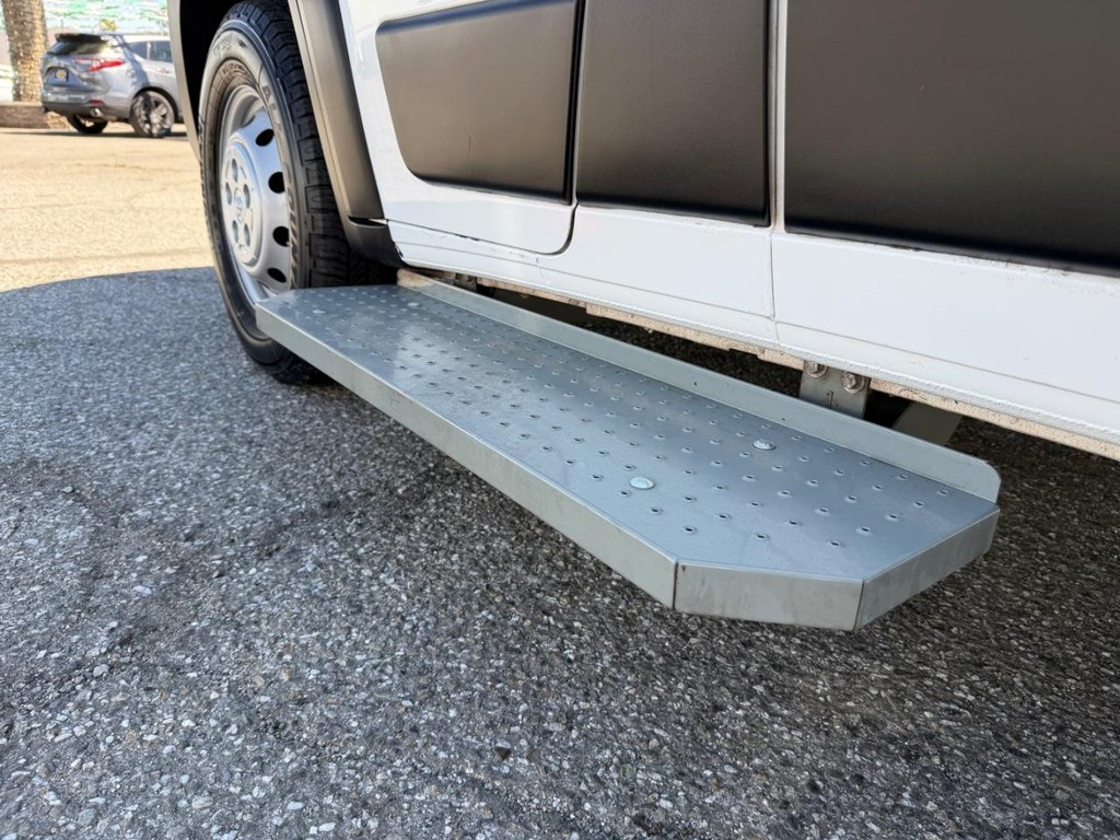 Ram ProMaster Vehicle Full-screen Gallery Image 67