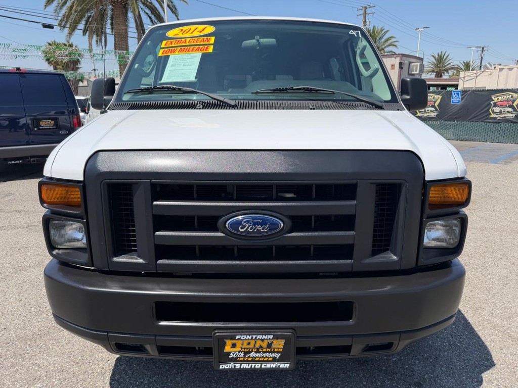 Ford E-150 8 Passenger Van Vehicle Full-screen Gallery Image 14