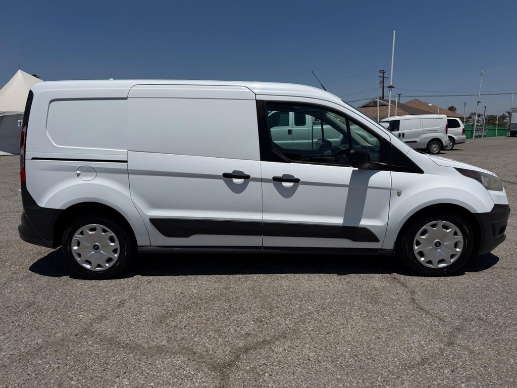 Ford Transit Connect Vehicle Full-screen Gallery Image 06