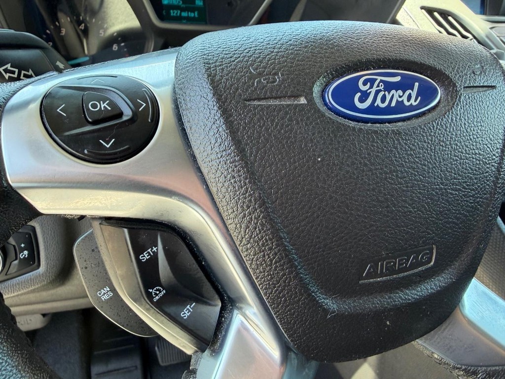 Ford Transit Connect Vehicle Full-screen Gallery Image 33