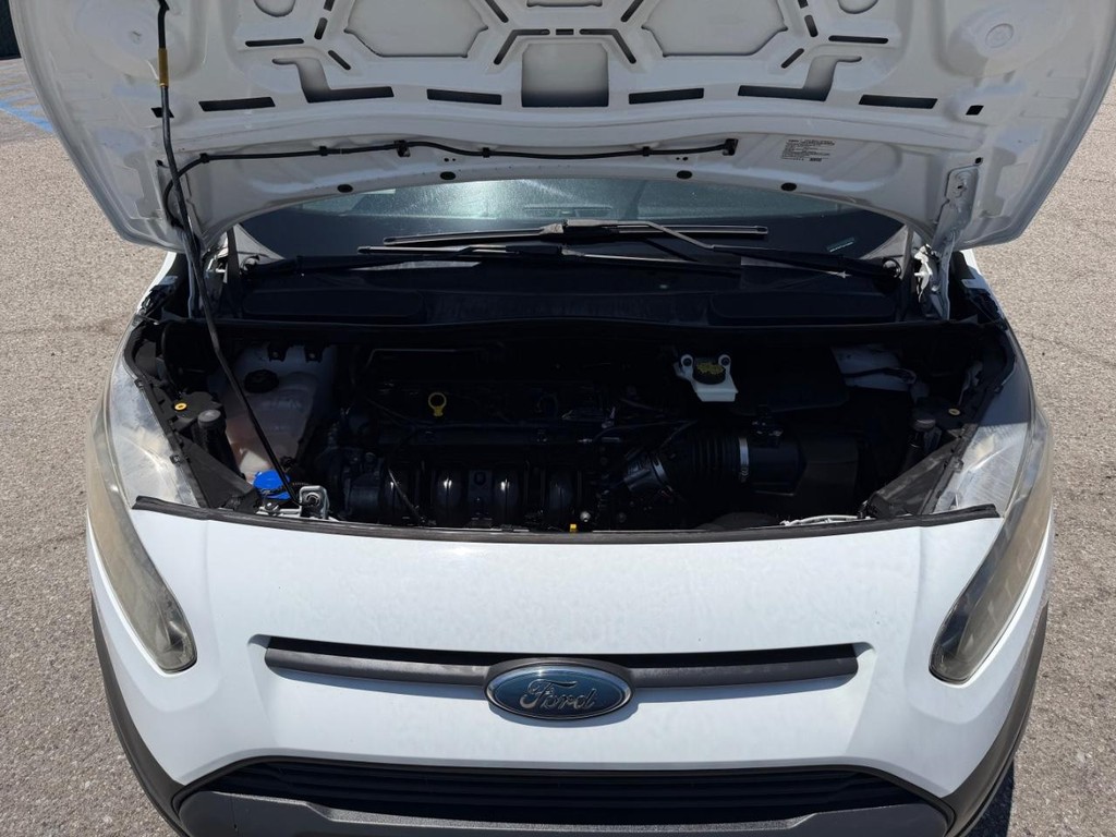 Ford Transit Connect Vehicle Full-screen Gallery Image 42