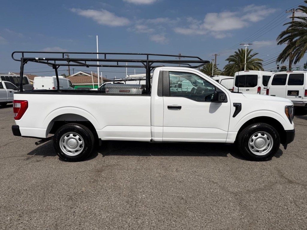 Ford F-150 Vehicle Full-screen Gallery Image 05