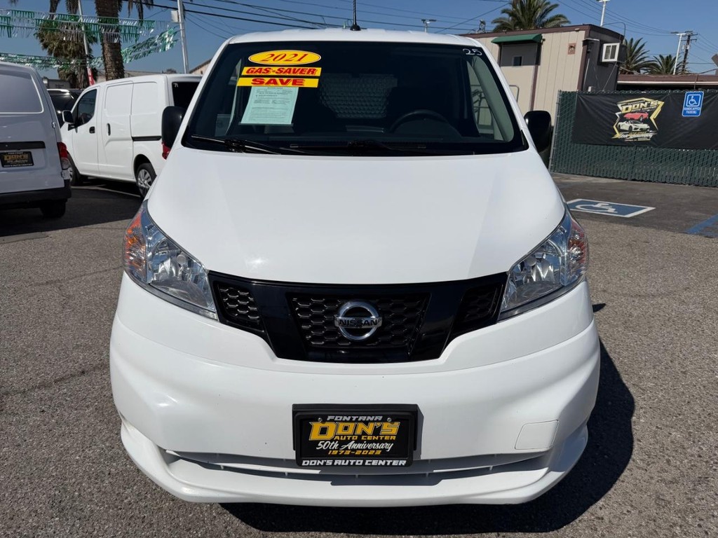 Nissan NV200 Vehicle Full-screen Gallery Image 15