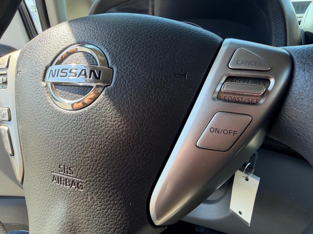 Nissan NV200 Vehicle Full-screen Gallery Image 34