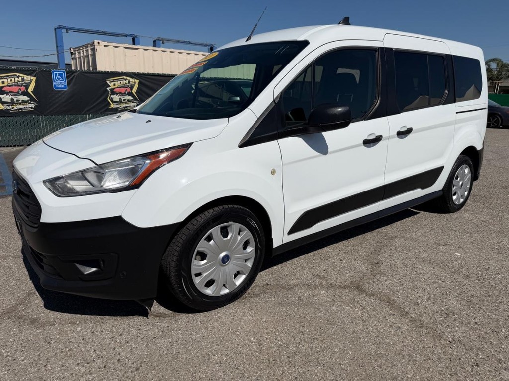 Ford Transit Connect Vehicle Full-screen Gallery Image 12