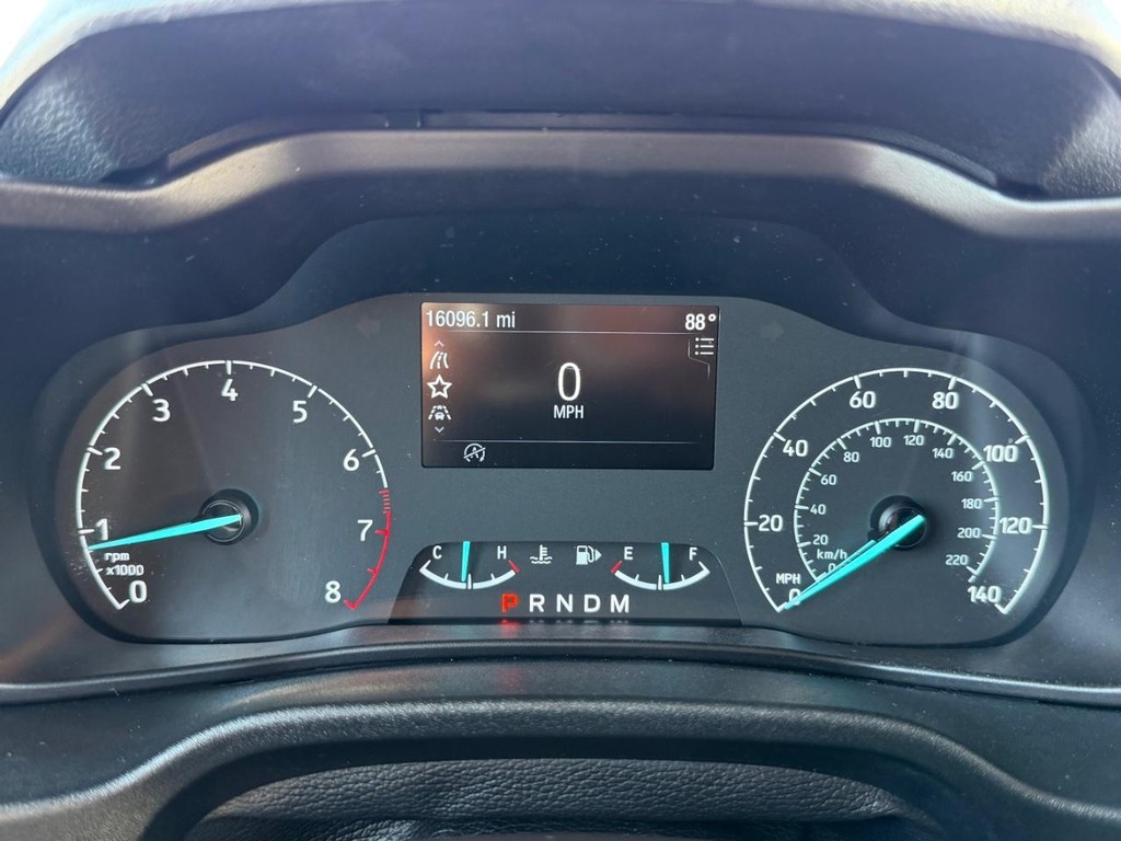 Ford Transit Connect Vehicle Full-screen Gallery Image 30