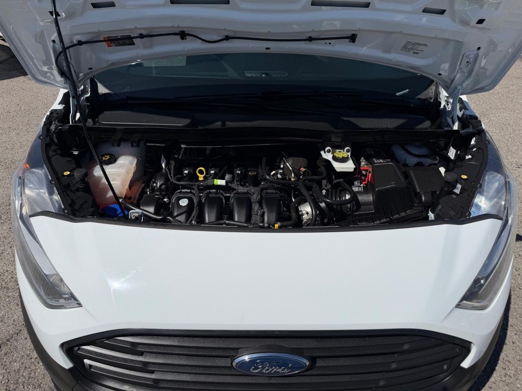 Ford Transit Connect Vehicle Full-screen Gallery Image 51