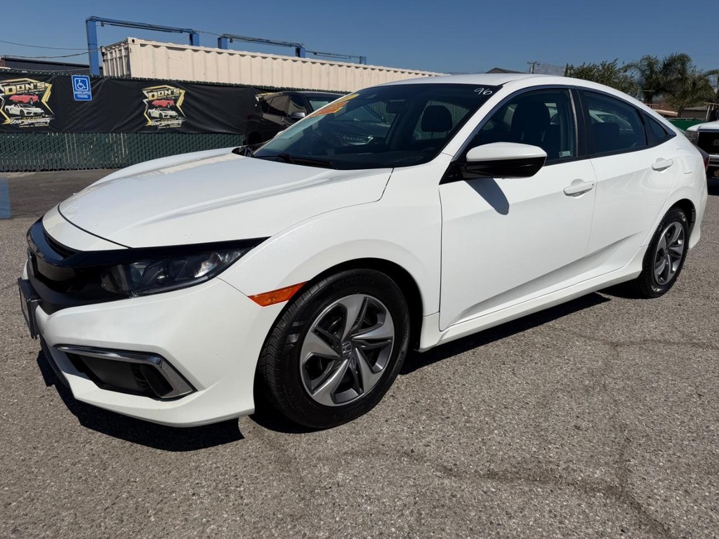 Honda Civic Vehicle Full-screen Gallery Image 12