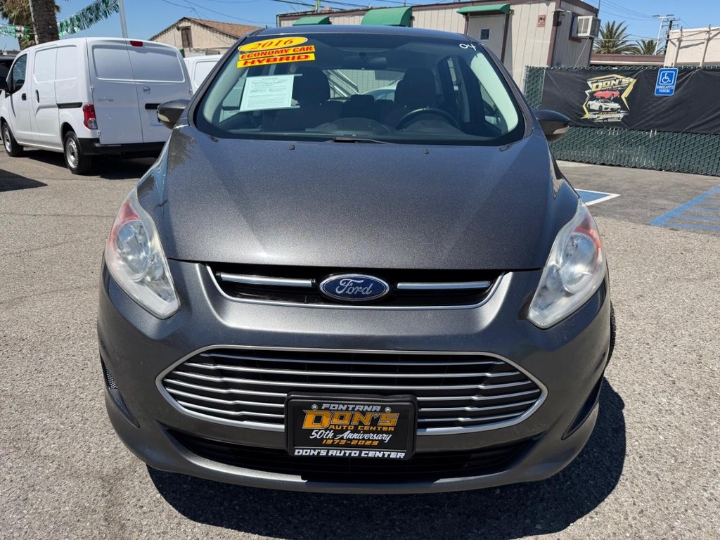 Ford C-Max SE Hybrid Vehicle Full-screen Gallery Image 14