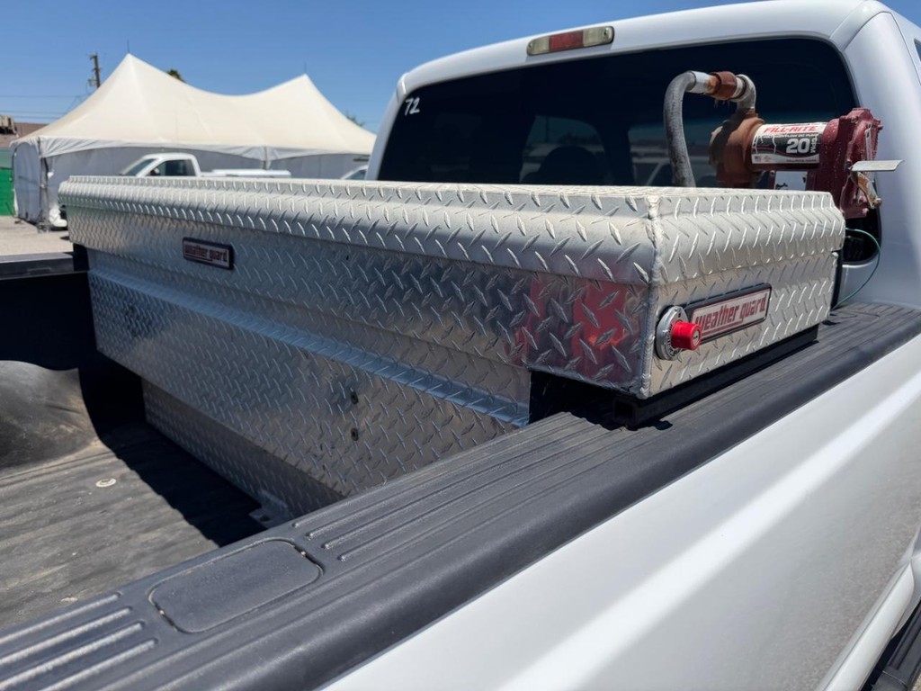 Ford F-250 Vehicle Full-screen Gallery Image 37