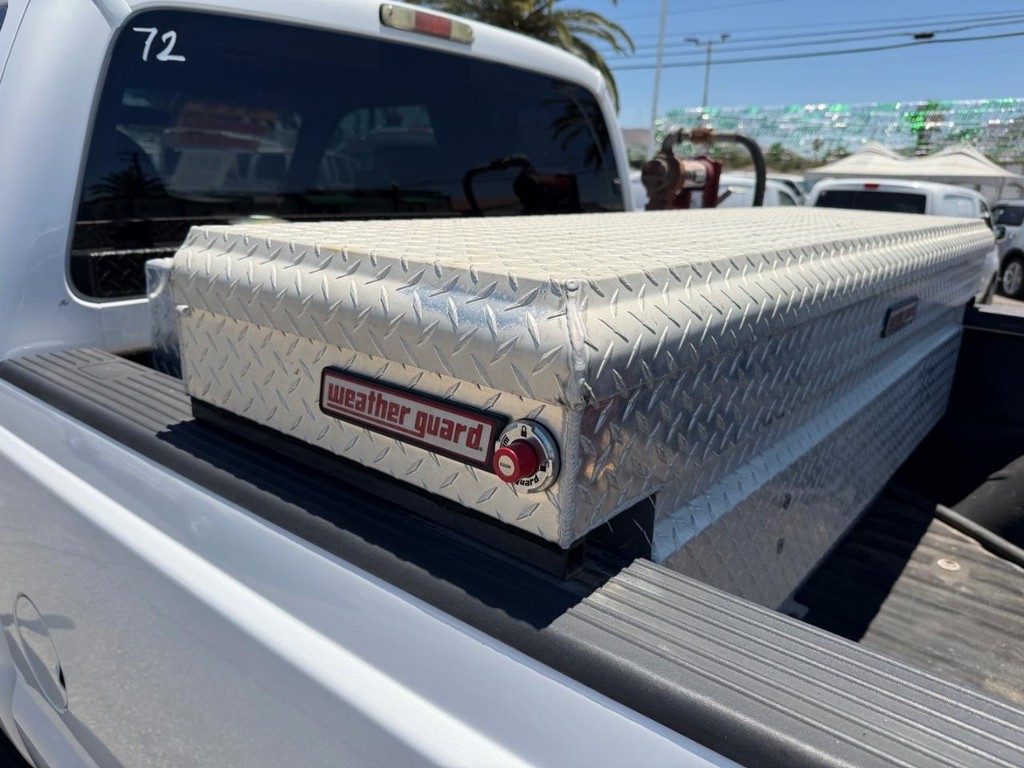 Ford F-250 Vehicle Full-screen Gallery Image 41