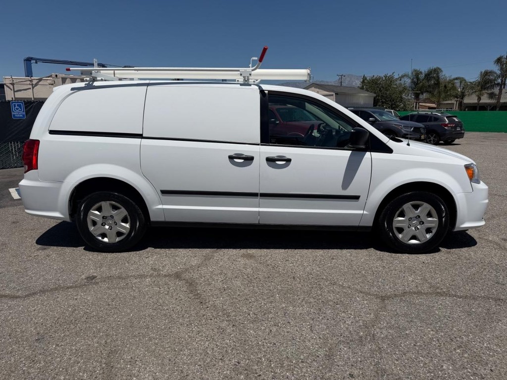Ram C/V Vehicle Full-screen Gallery Image 06