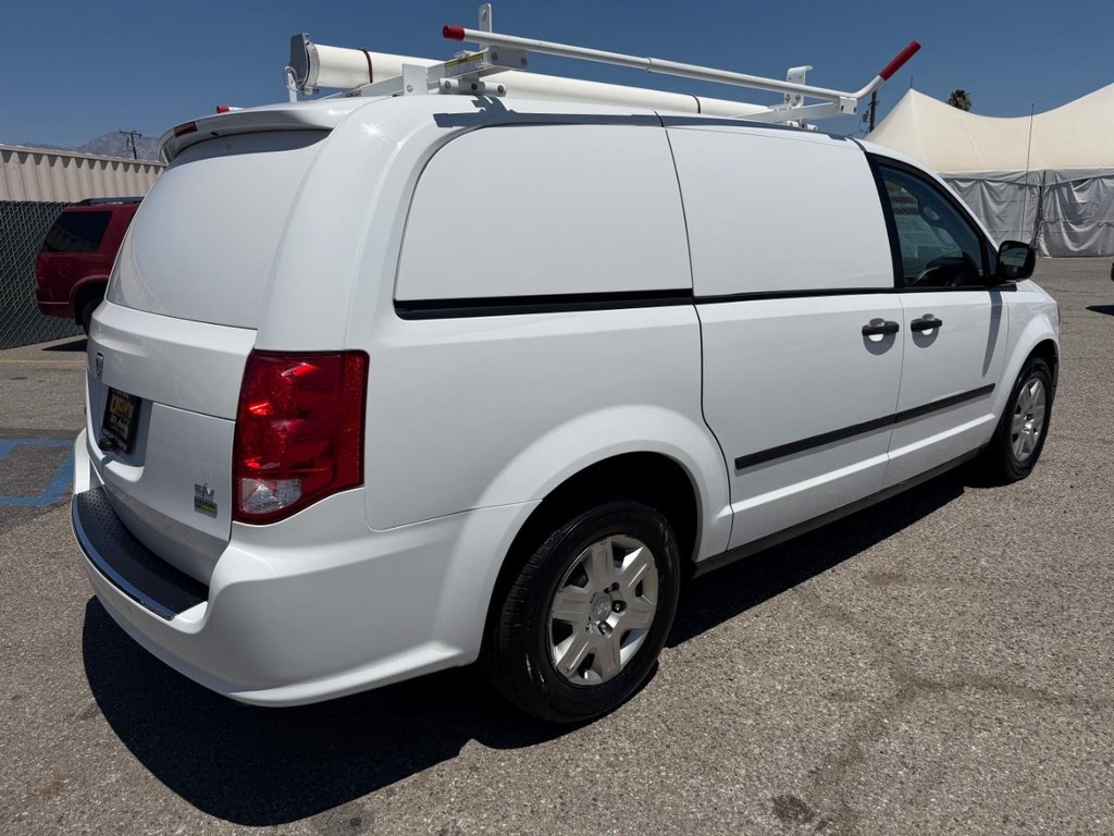 Ram C/V Vehicle Full-screen Gallery Image 07
