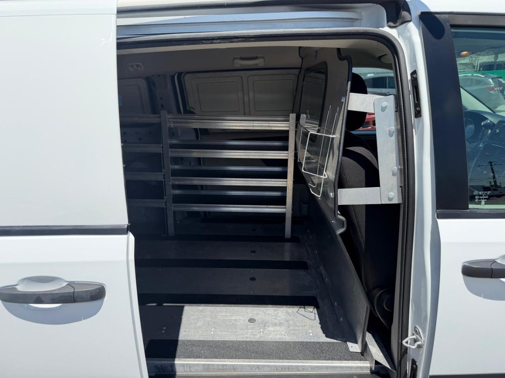Ram C/V Vehicle Full-screen Gallery Image 17