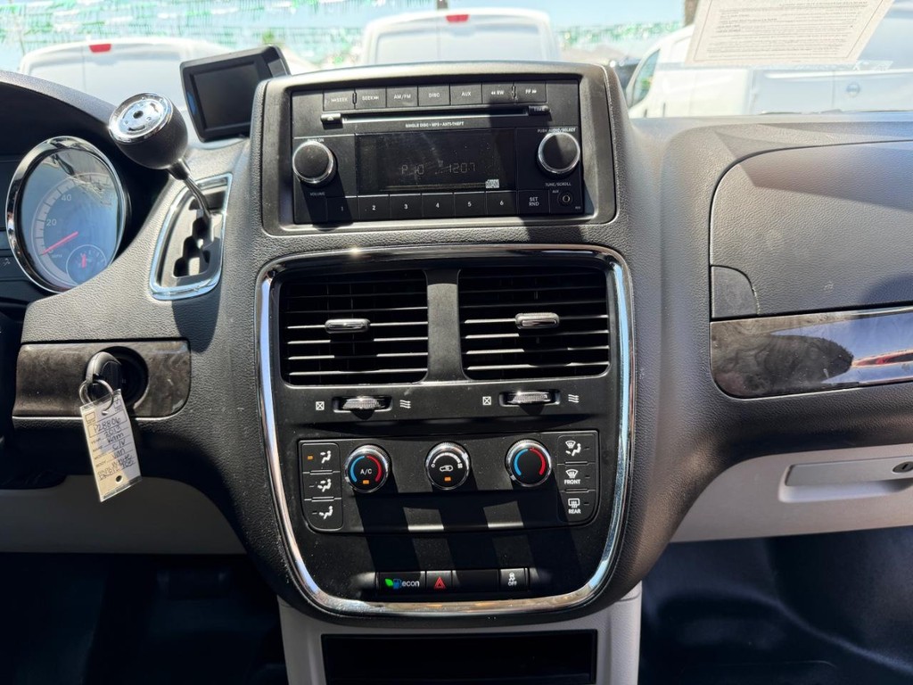 Ram C/V Vehicle Full-screen Gallery Image 30