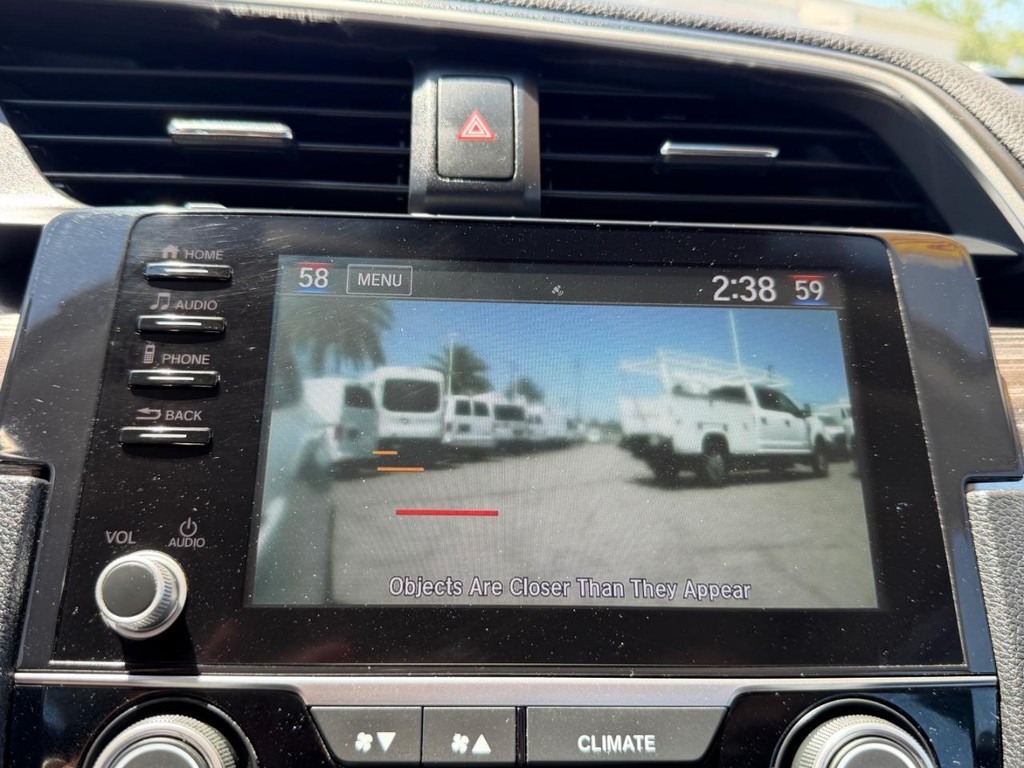 Honda Civic Vehicle Full-screen Gallery Image 42