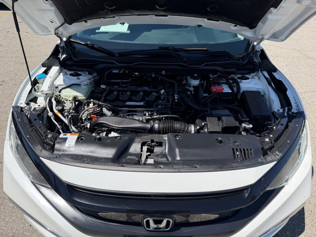 Honda Civic Vehicle Full-screen Gallery Image 45