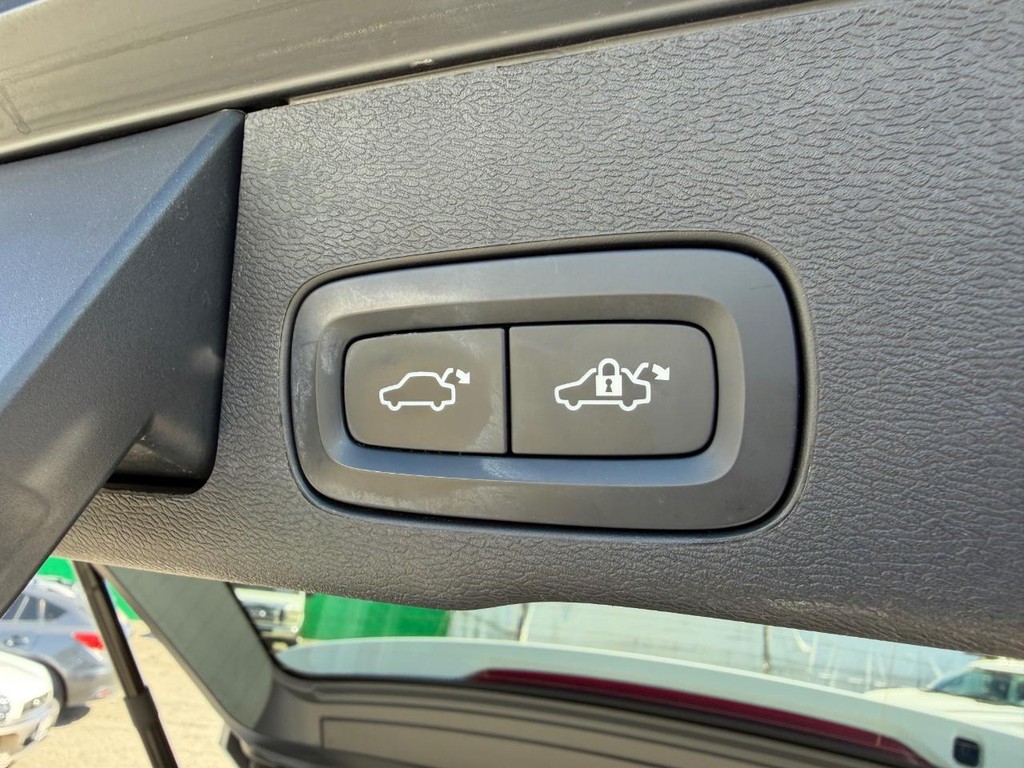 Volvo XC60 Vehicle Full-screen Gallery Image 56