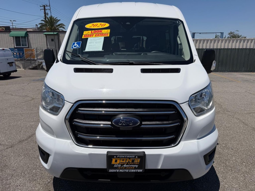 Ford Transit 350 Vehicle Full-screen Gallery Image 15