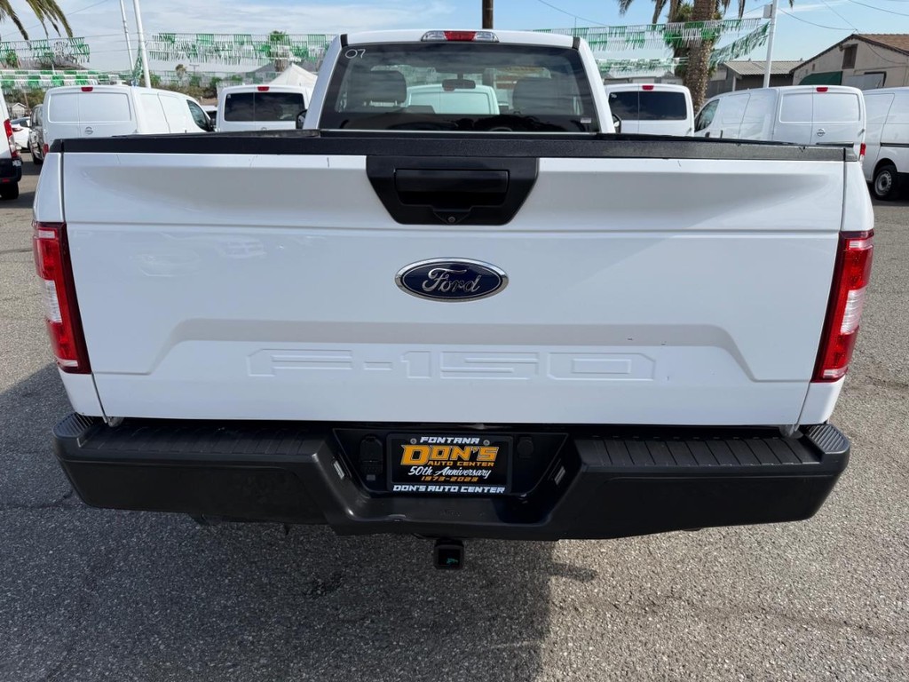 Ford F-150 Vehicle Full-screen Gallery Image 08