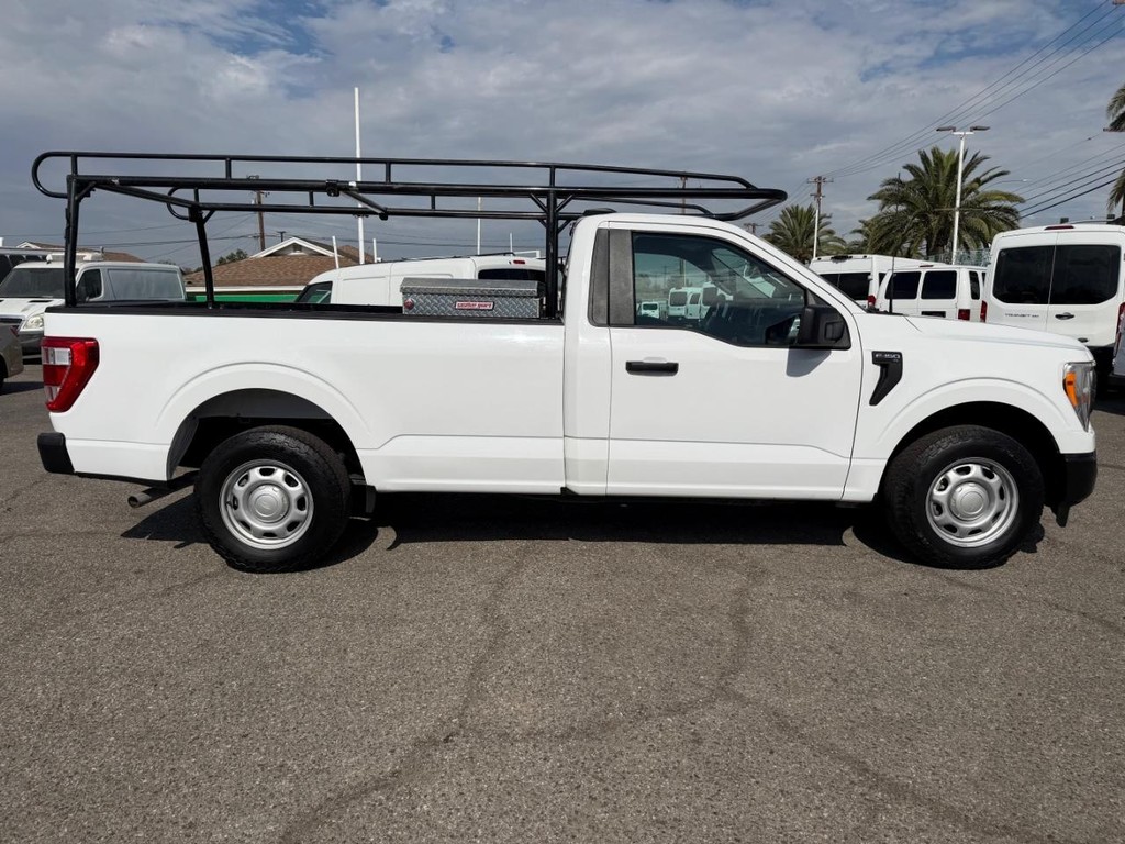 Ford F-150 Vehicle Full-screen Gallery Image 05