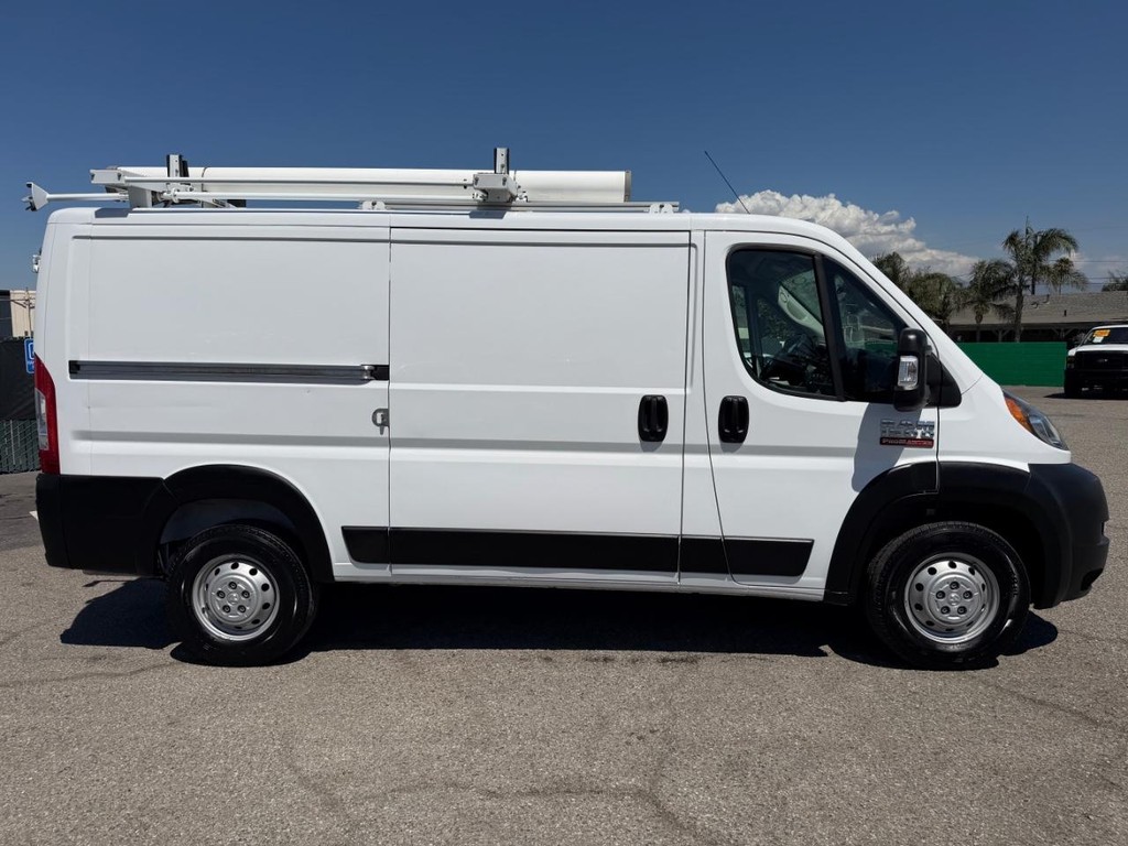 Ram ProMaster Vehicle Full-screen Gallery Image 06