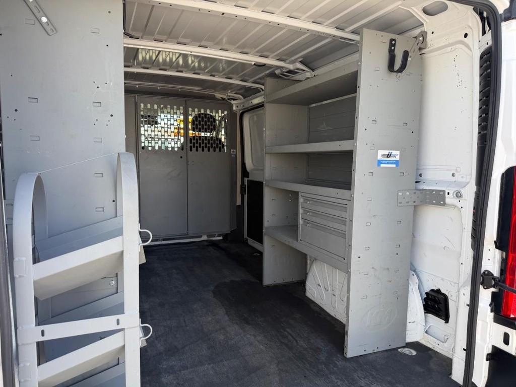 Ram ProMaster Vehicle Full-screen Gallery Image 18