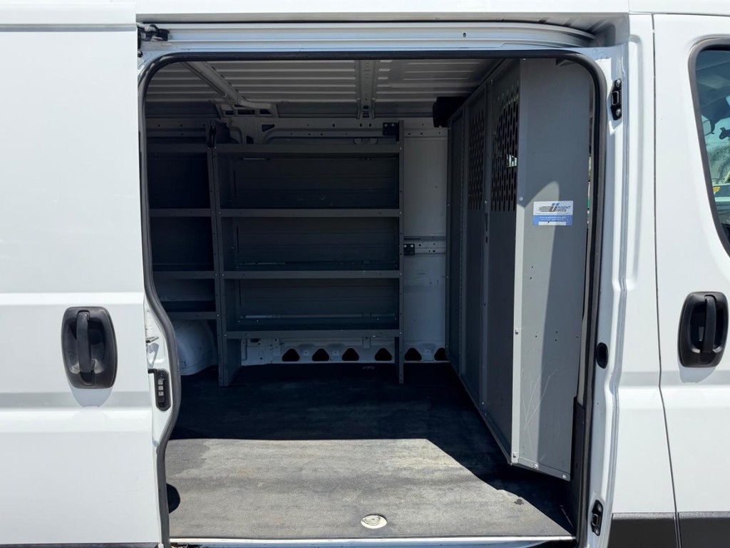 Ram ProMaster Vehicle Full-screen Gallery Image 19