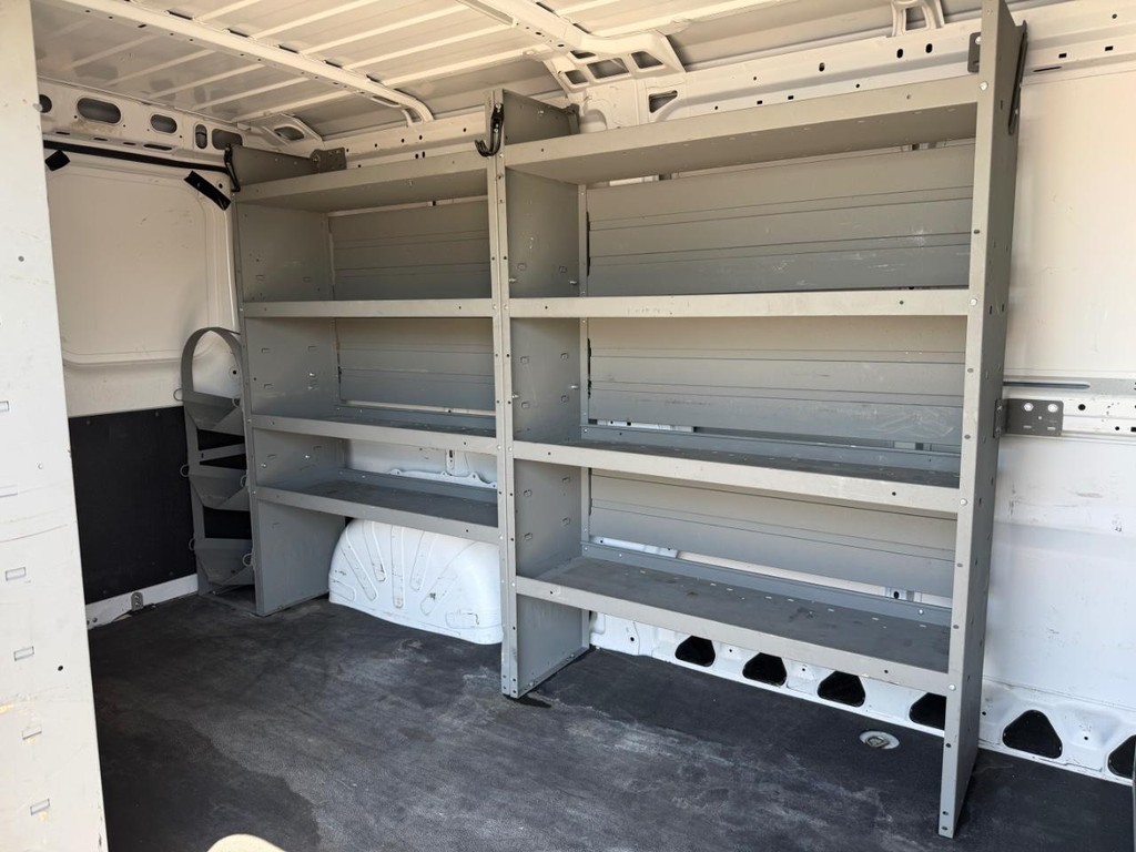 Ram ProMaster Vehicle Full-screen Gallery Image 21
