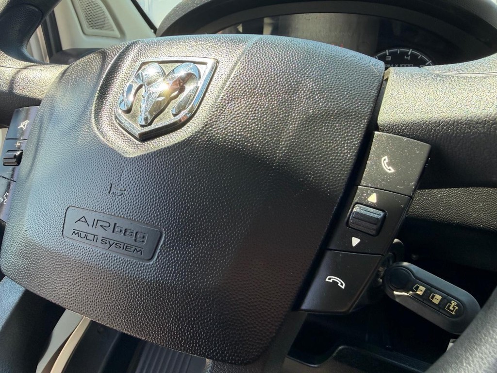 Ram ProMaster Vehicle Full-screen Gallery Image 38