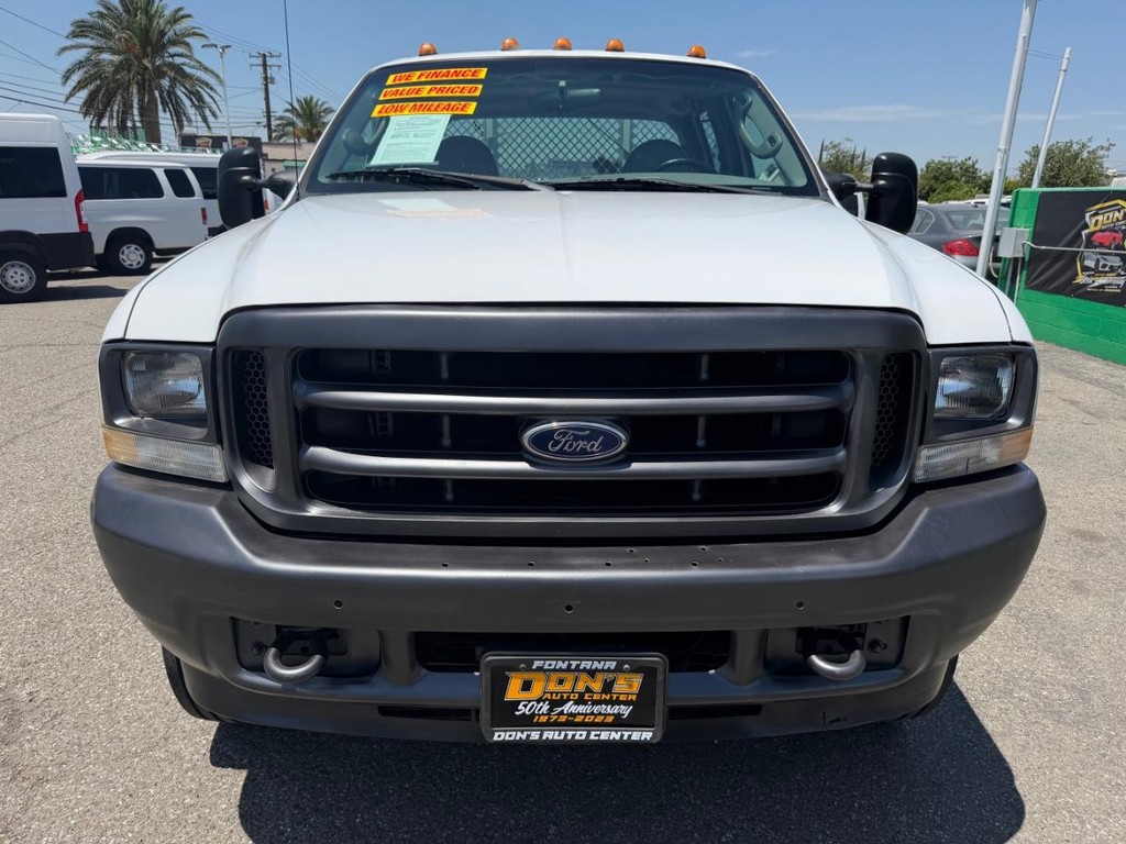 Ford F-450 Vehicle Full-screen Gallery Image 14